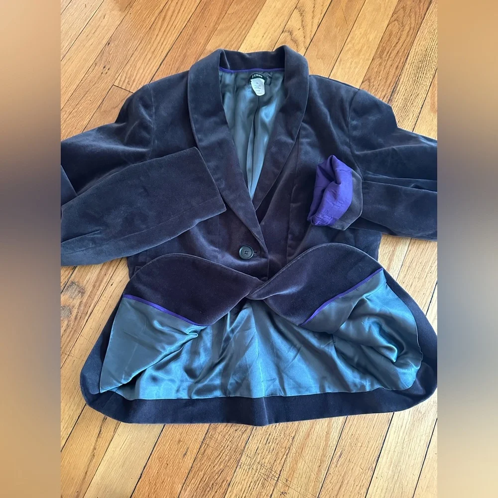 J. Crew Elegant Fitted Women's Blazer. 2T. Smoky Black. Velvet Like. Holidays